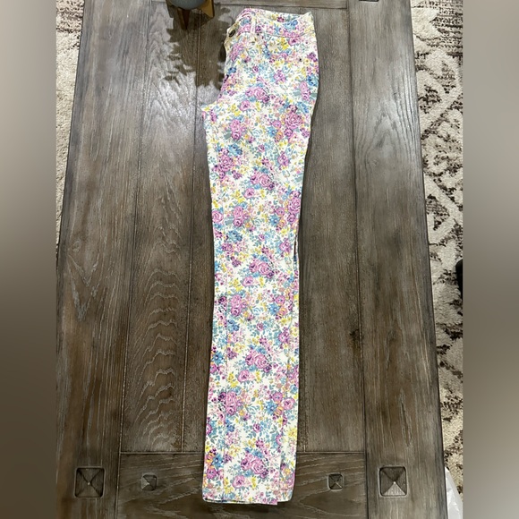 Bongo Floral Skinny Jeans - Picture 6 of 12